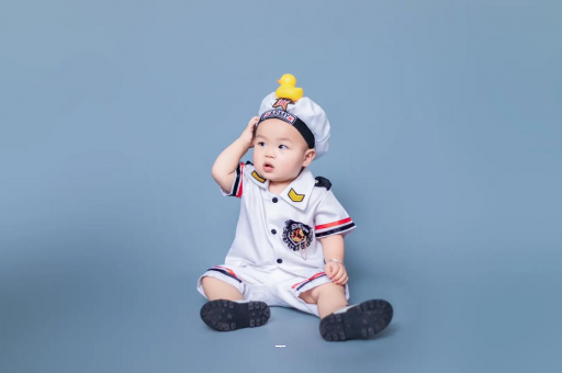 茌平宝宝老摇头怎么回事